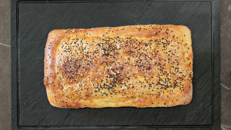 Hamurdan Ramazan Pidesi Tarifi - 1