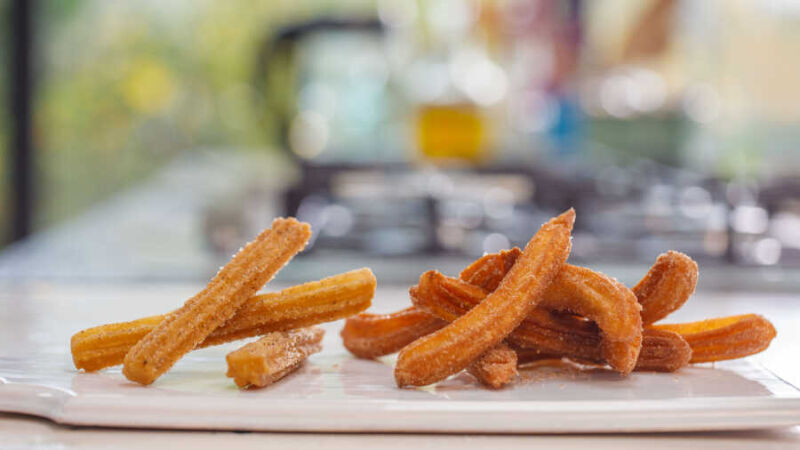 İspanyolların Tulumba Tatlısı: Churros Tarifi - 1